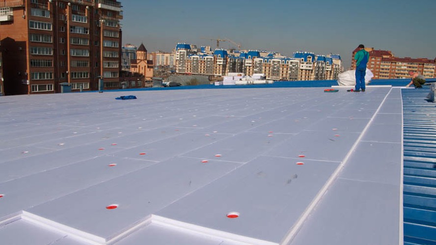 THERMIT XPS на плоской кровле супермаркета
