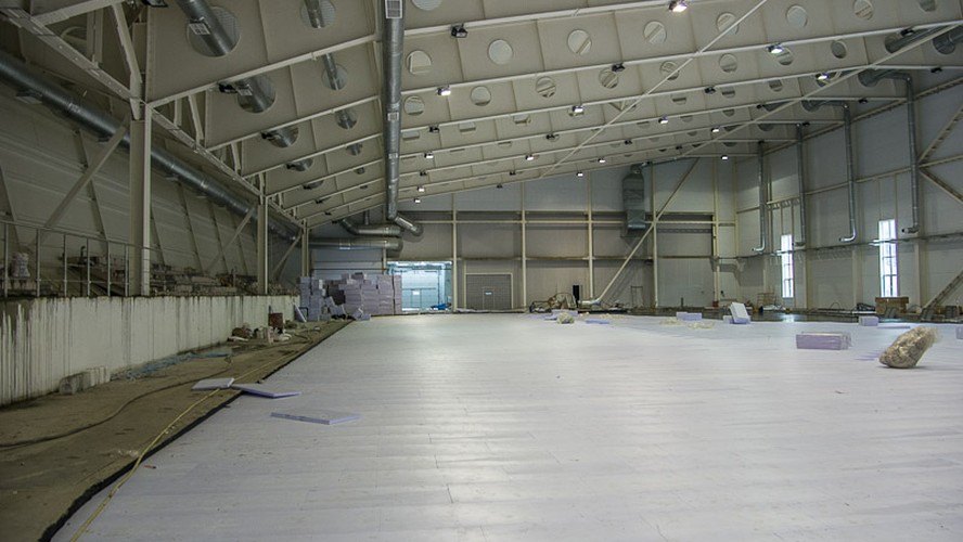 Применение THERMIT XPS при теплоизоляции ледовой арены