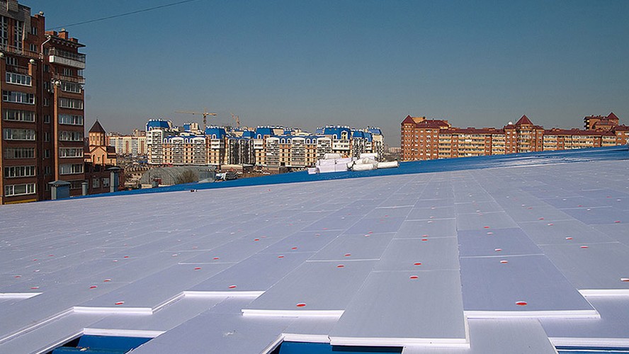 THERMIT XPS на плоской кровле супермаркета